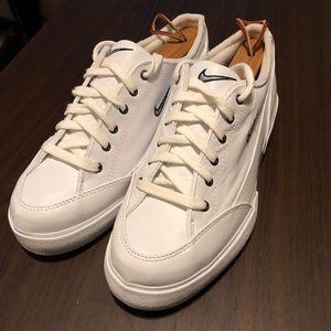 Women’s Nike gts lite leather 8.5 2003 Skateboard